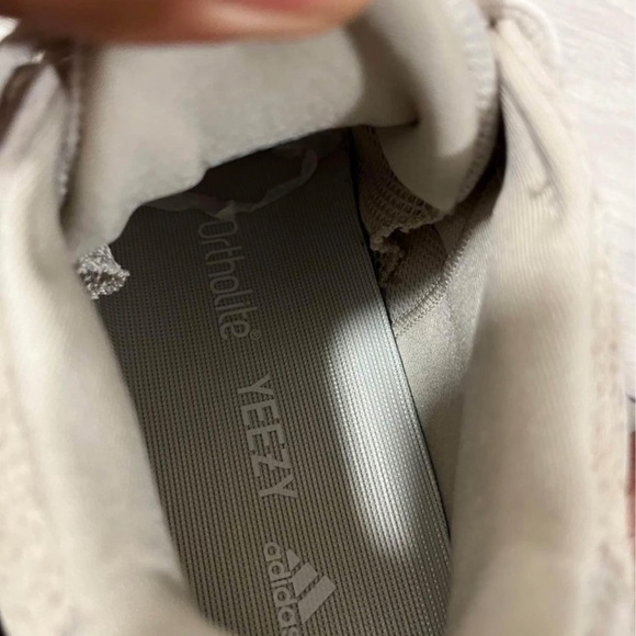 Yeezy 500 Sz 8.5 - Picture 4 of 8